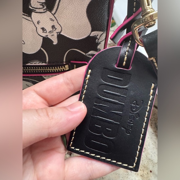 Disney Parks Dooney & Bourke Dumbo The Flying Elephant Crossbody Bag Handbag - Picture 4 of 12